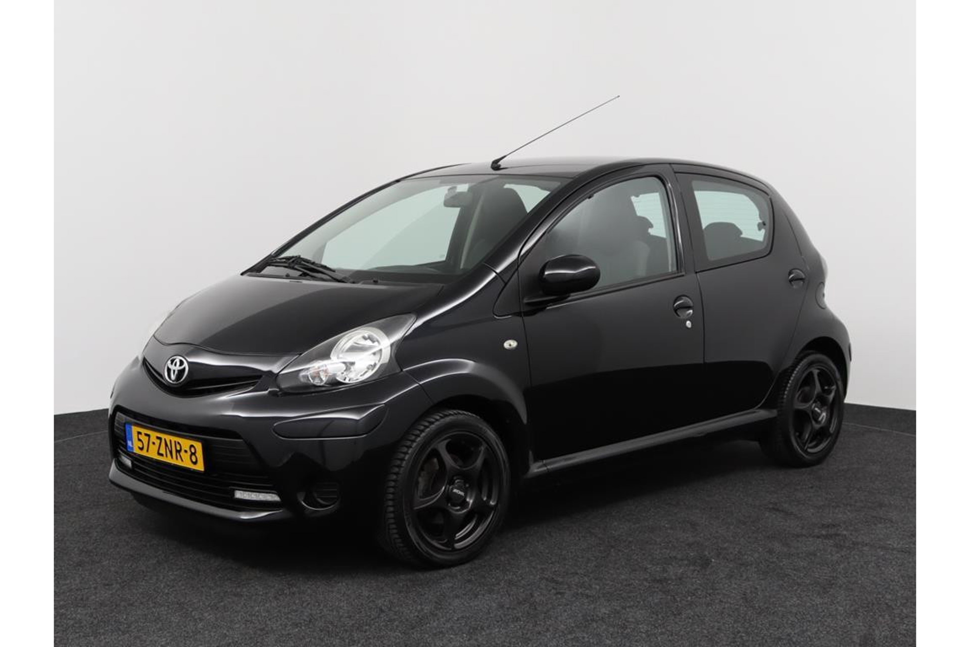 Toyota aygo 1 0 vvt i aspiration toyota occasions