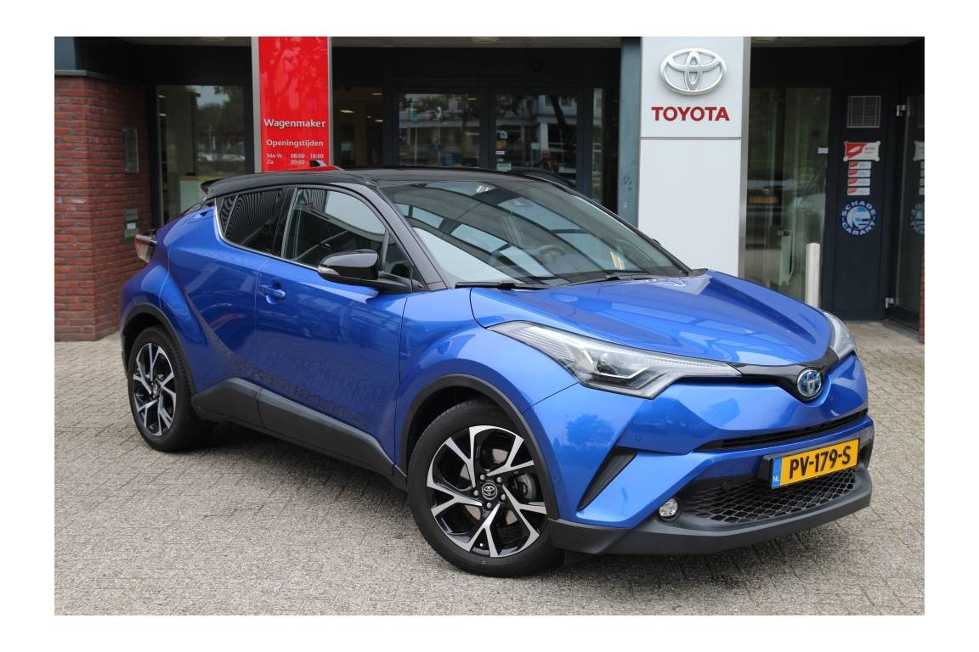 Toyota C Hr Hybrid Bi Tone Originele Nlauto Leder Trekhaak Toyota