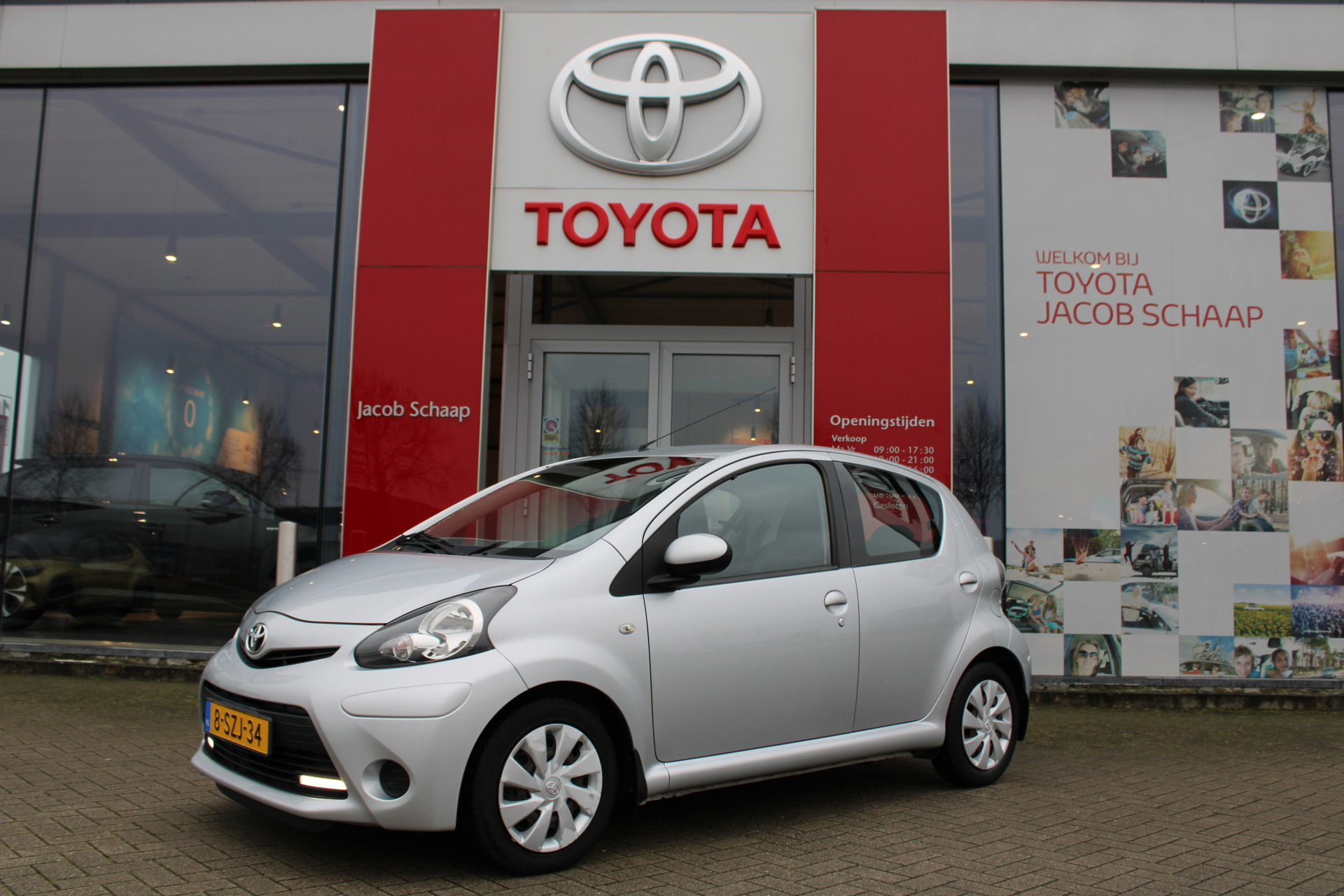 Toyota aygo 1 0 vvt i aspiration automaat 5 deurs 68pk toyota occasions
