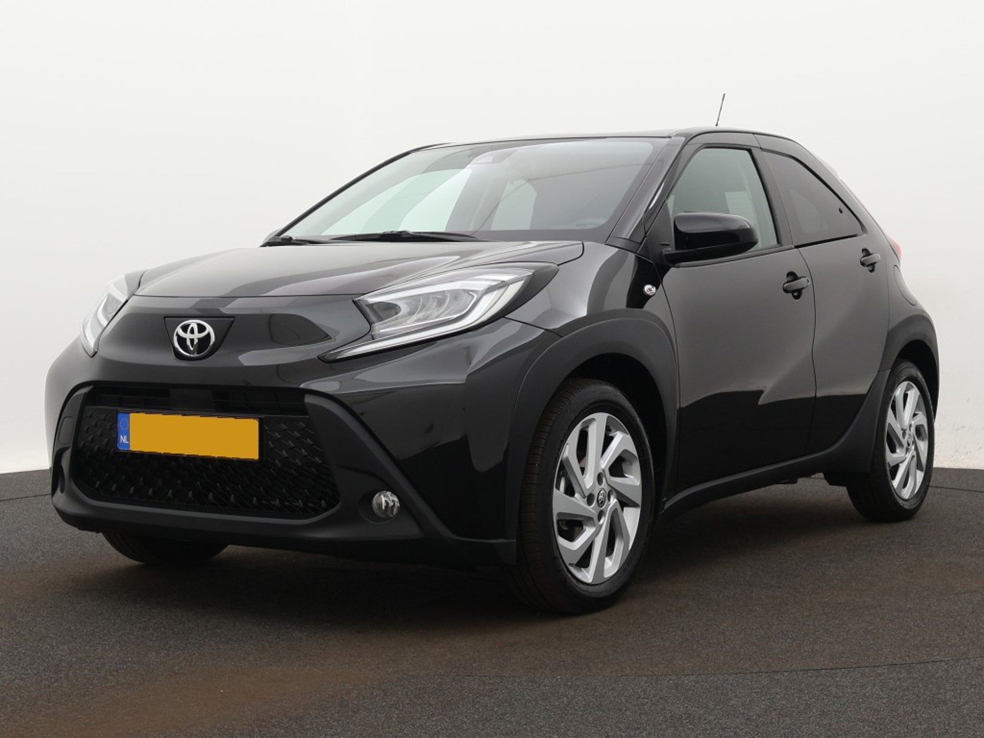 Toyota Aygo X 1.0 Vvt-I Mt First afbeelding