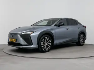 Lexus RZ