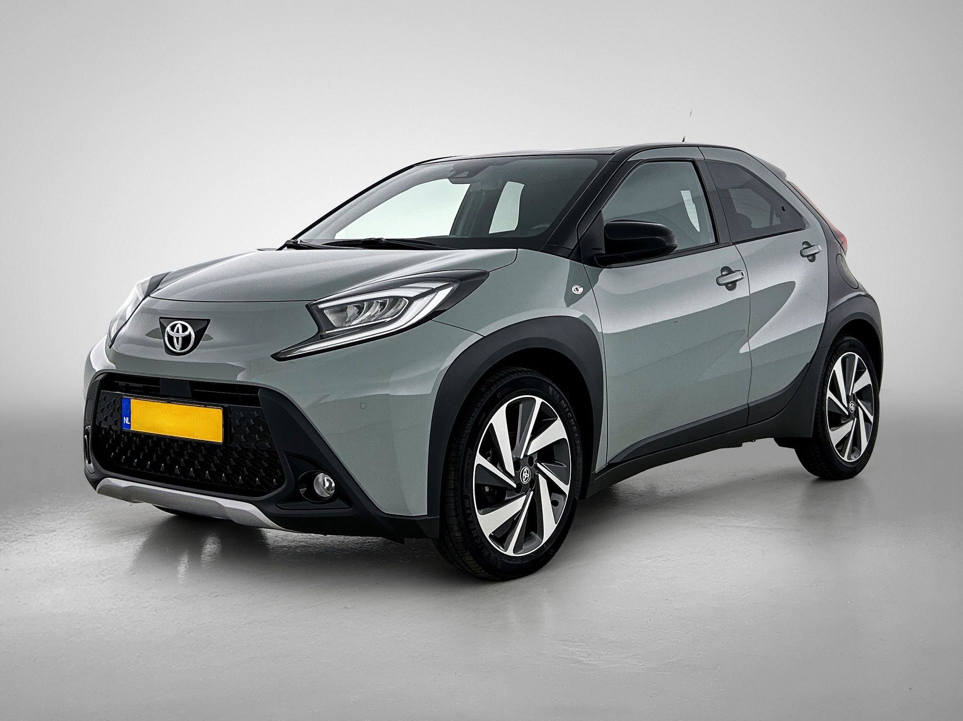 Toyota Aygo X 1.0 Vvt-I Mt Envy leasen
