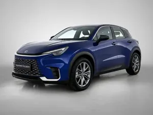 Lexus LBX