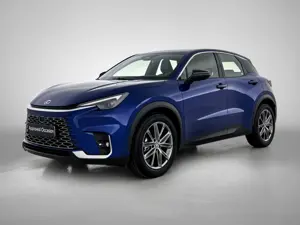 Lexus LBX