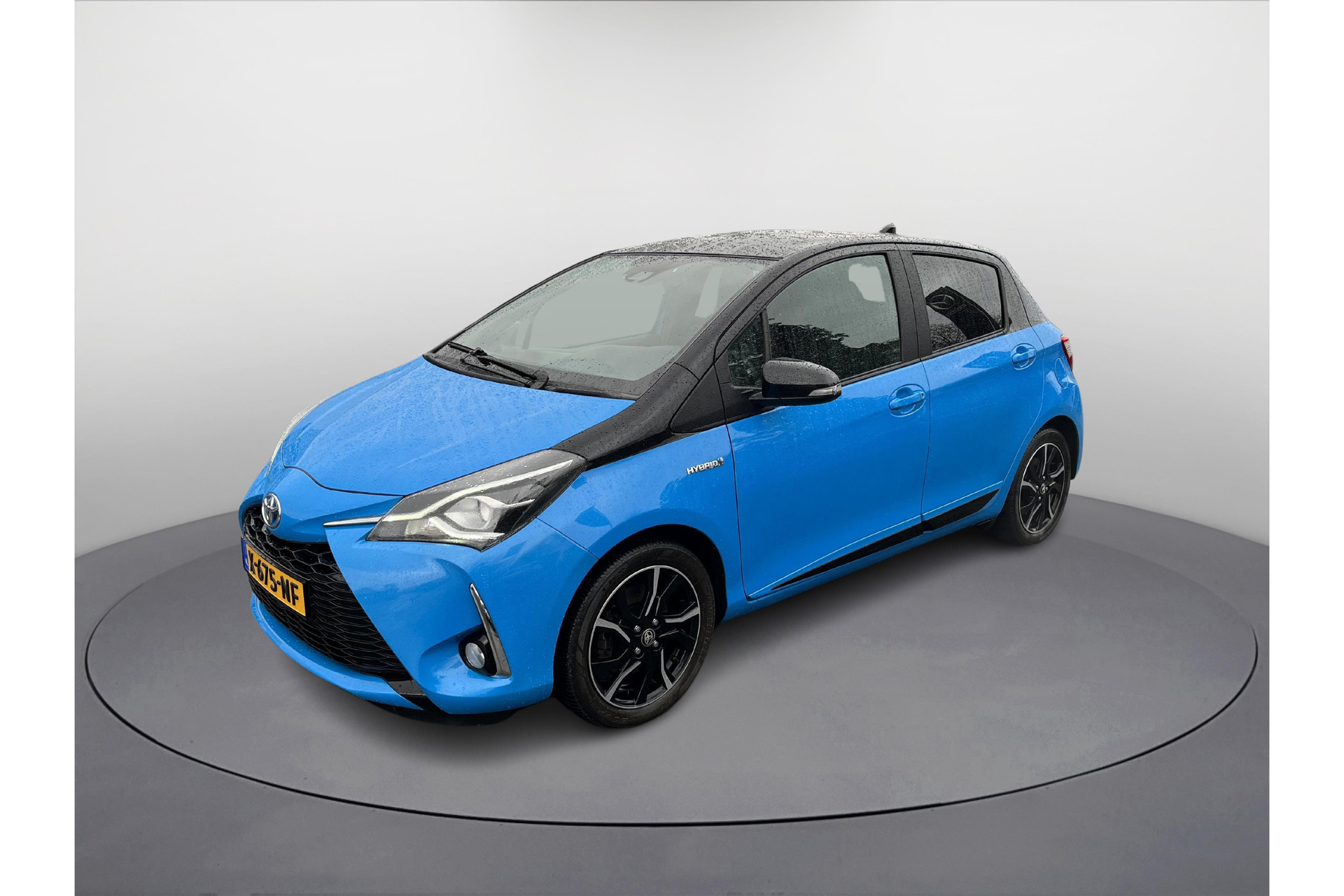 Toyota Yaris 1.5 Hybrid Bi-Tone Plus | Toyota occasions