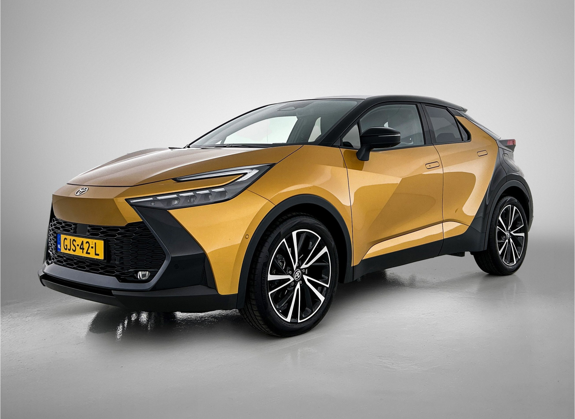 Toyota C-HR 2.0 Hybrid 200 Première Edition afbeelding
