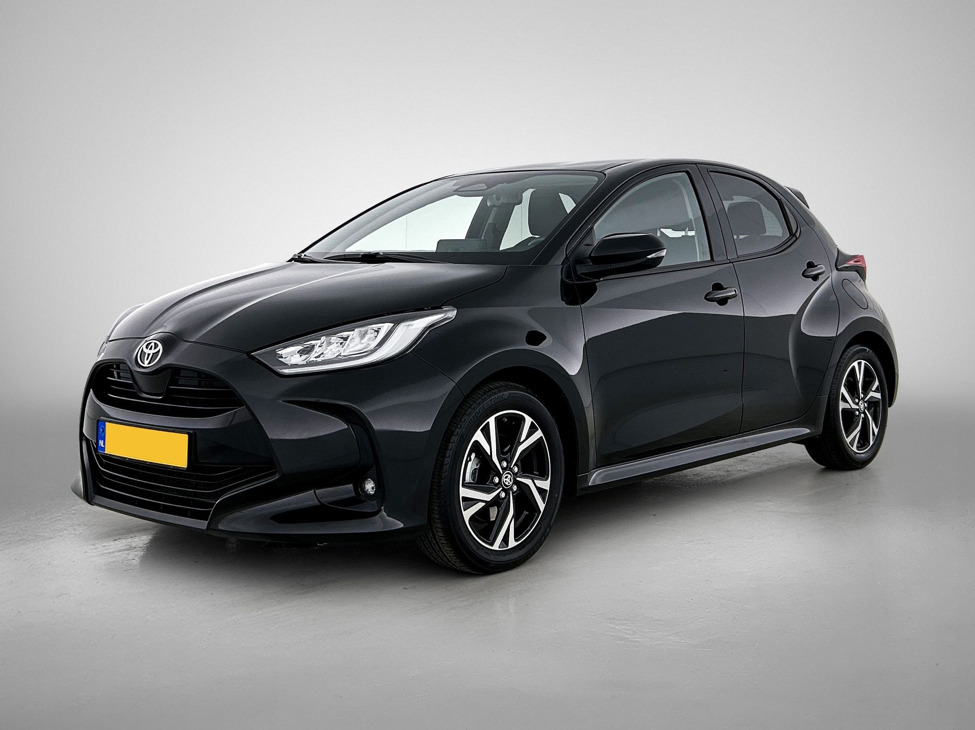 Toyota Yaris 1.5 Hybrid 115 First Edition